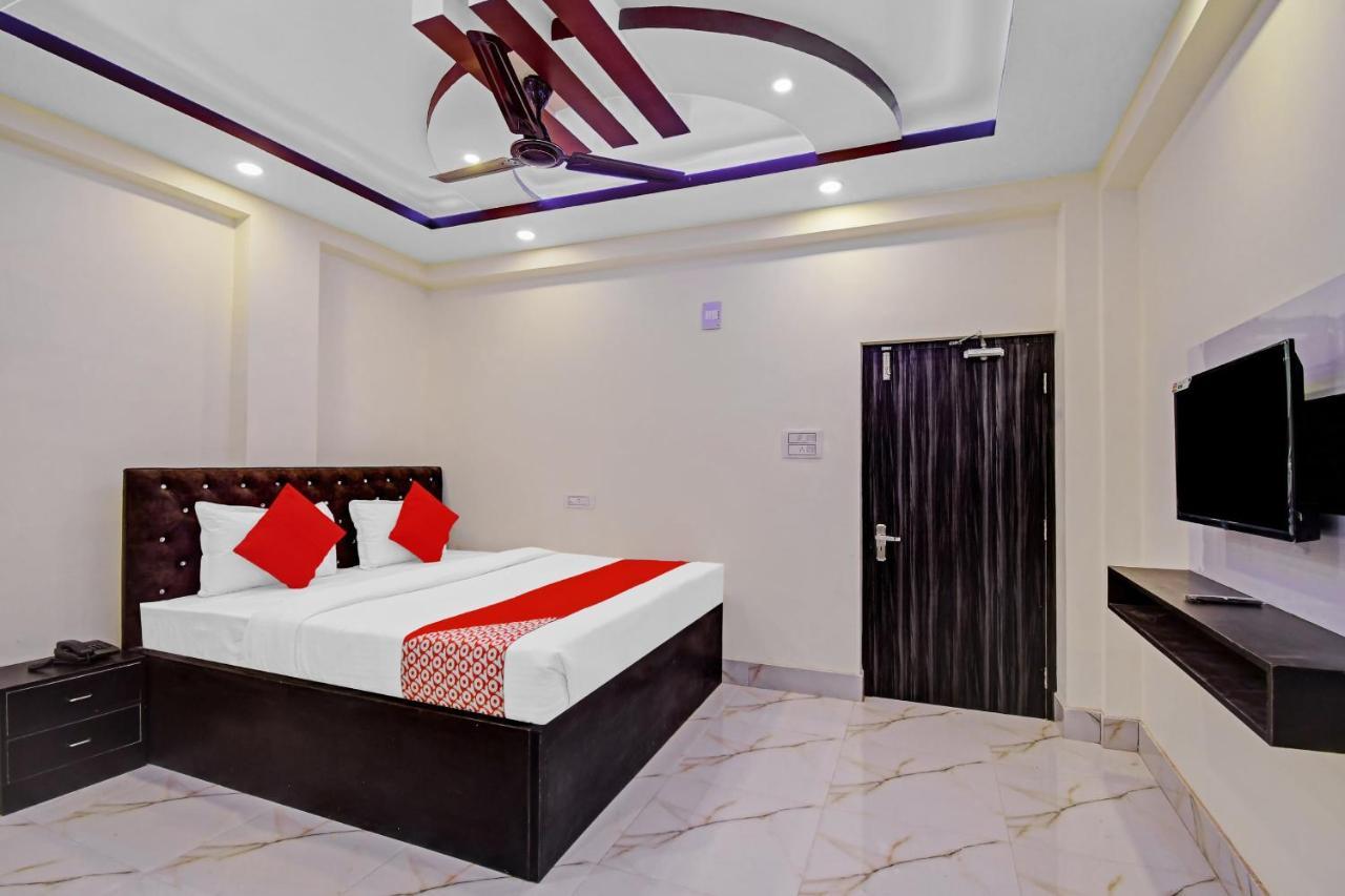 كولكاتا Oyo 86602 Hotel Dream Palace المظهر الخارجي الصورة